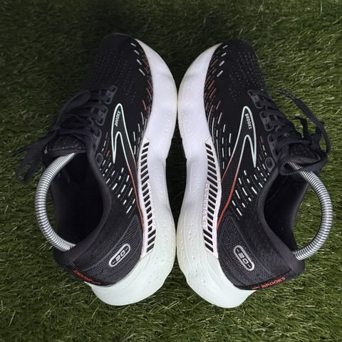 Brooks Glycerin GTS 20 Womens Size 7.5 B Black Support Running Shoes 1203701B045 photo 5