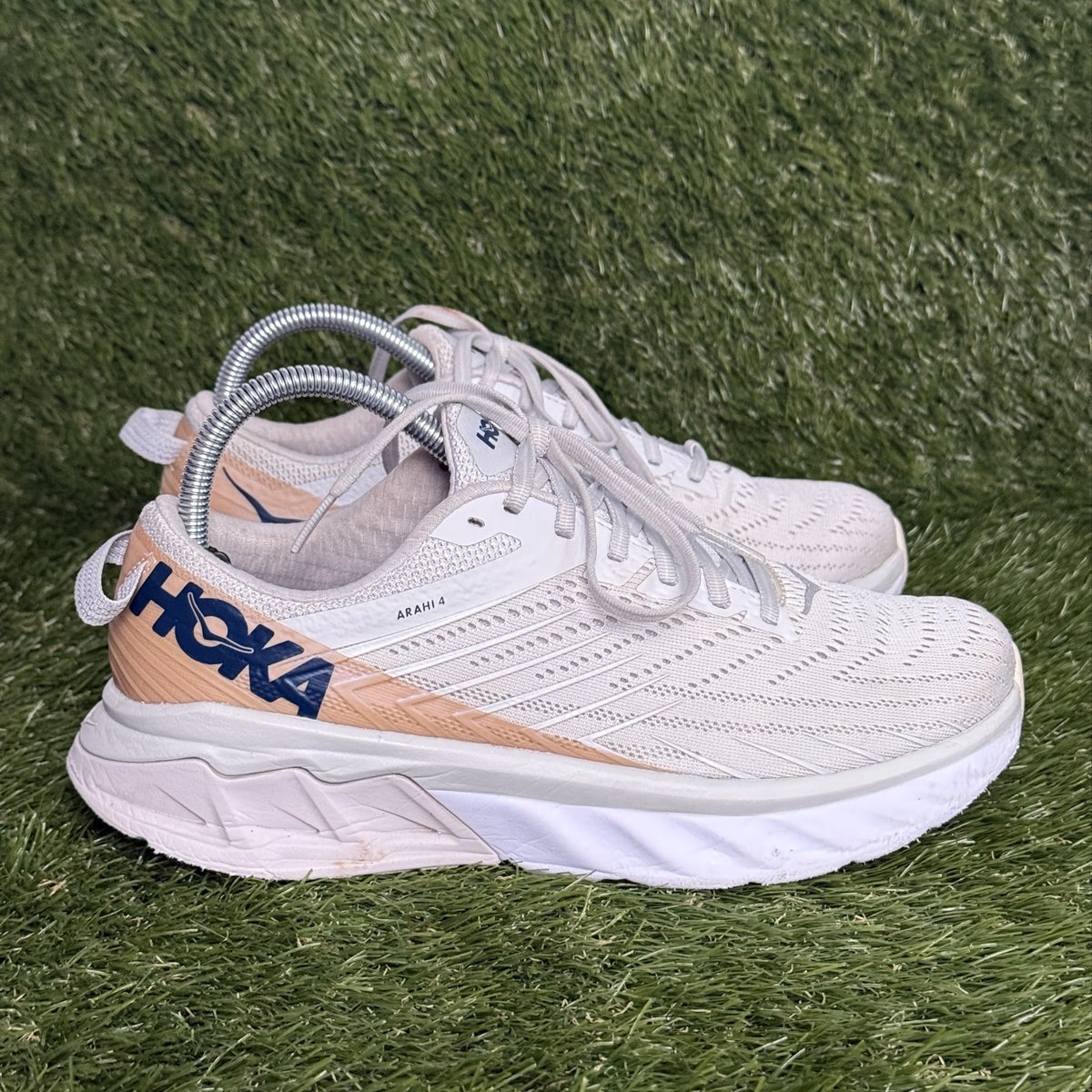 Hoka Arahi 4 Womens Size 9 Nimbus Cloud Cream Stability Running Shoes 1106474