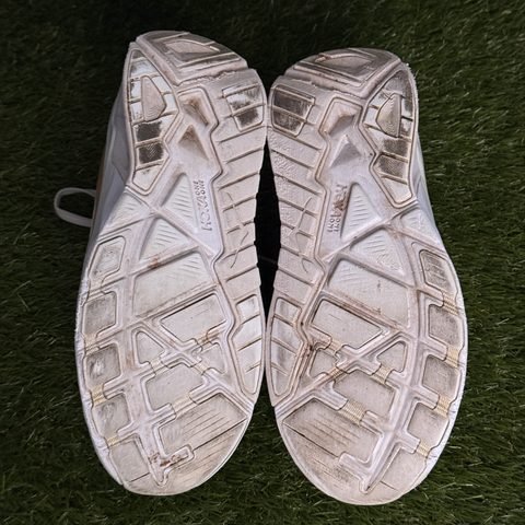 Hoka Arahi 4 Womens Size 9 Nimbus Cloud Cream Stability Running Shoes 1106474 photo 7