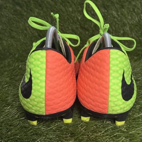 Nike Hypervenom Phelon III FG Mens Size 12 Volt Orange Soccer Cleats 852556-308 photo 4