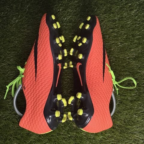 Nike Hypervenom Phelon III FG Mens Size 12 Volt Orange Soccer Cleats 852556-308 photo 5