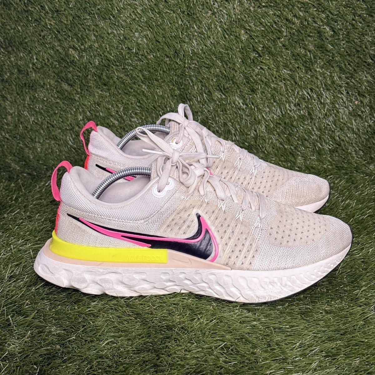 Nike React Infinity Run Flyknit 2 Mens Size 12 White Pink Running DJ5395-100