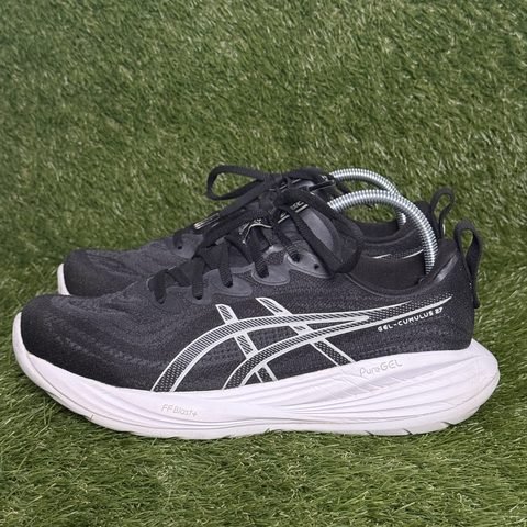 Asics Gel-Cumulus 27 Womens Size 10.5 Black White Running Shoes 1012B772 photo 3