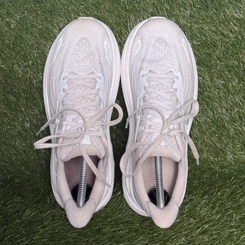 Hoka Clifton 10 Womens Size 9 B Cream Cushioned Running Shoes 1162031 photo 7