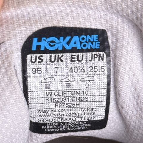 Hoka Clifton 10 Womens Size 9 B Cream Cushioned Running Shoes 1162031 photo 9