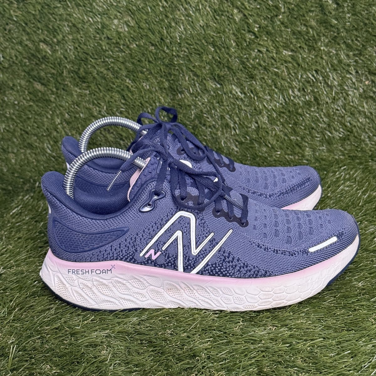 New Balance Fresh Foam X 1080v12 Womens Size 8.5 D Wide Navy Pink Running Shoes