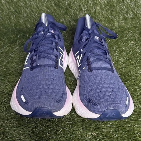 New Balance Fresh Foam X 1080v12 Womens Size 8.5 D Wide Navy Pink Running Shoes photo 2