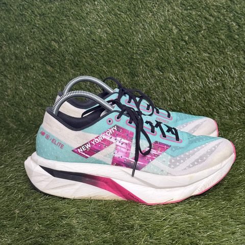 New Balance FuelCell SuperComp Elite v4 New York City Mens Size 8.5 Aqua Pink