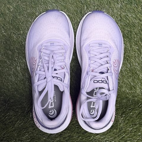 Topo Athletic Aura Womens Size 8 Purple Lilac Running Shoes 5mm Drop photo 6