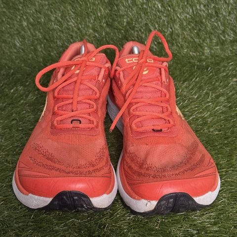 Topo Athletic Pursuit 2 Mens Size 12 Orange Yellow Trail Running Shoes photo 2