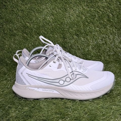 Saucony Peregrine 15 Mens Size 10.5 White Fog Trail Running Shoes S20990-102