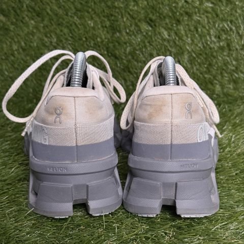 On Cloudmonster 2 Womens Size 8.5 Cream Gray Max Cushion Running Shoes photo 4