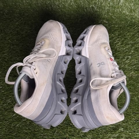 On Cloudmonster 2 Womens Size 8.5 Cream Gray Max Cushion Running Shoes photo 5
