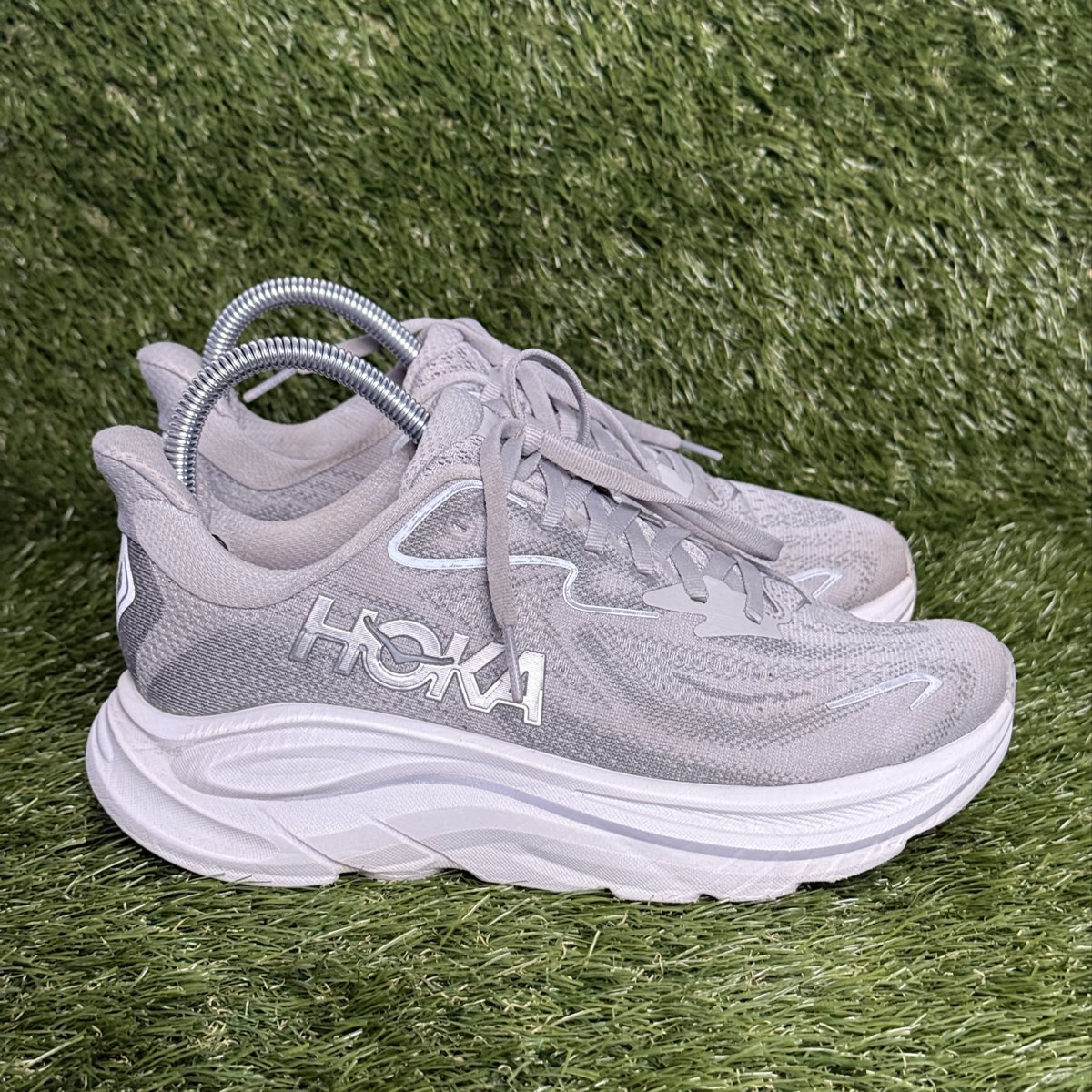 Hoka Clifton 10 Womens Size 6.5 B Gray White Cushioned Running Shoes 1162031