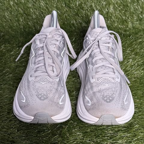 Hoka Clifton 10 Womens Size 6.5 B Gray White Cushioned Running Shoes 1162031 photo 2