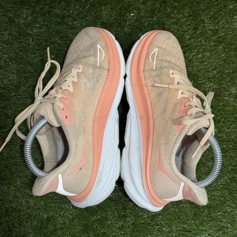 Hoka Clifton 9 Womens Size 6.5 B Cream Peach Cushioned Running Shoes 1127896 photo 5