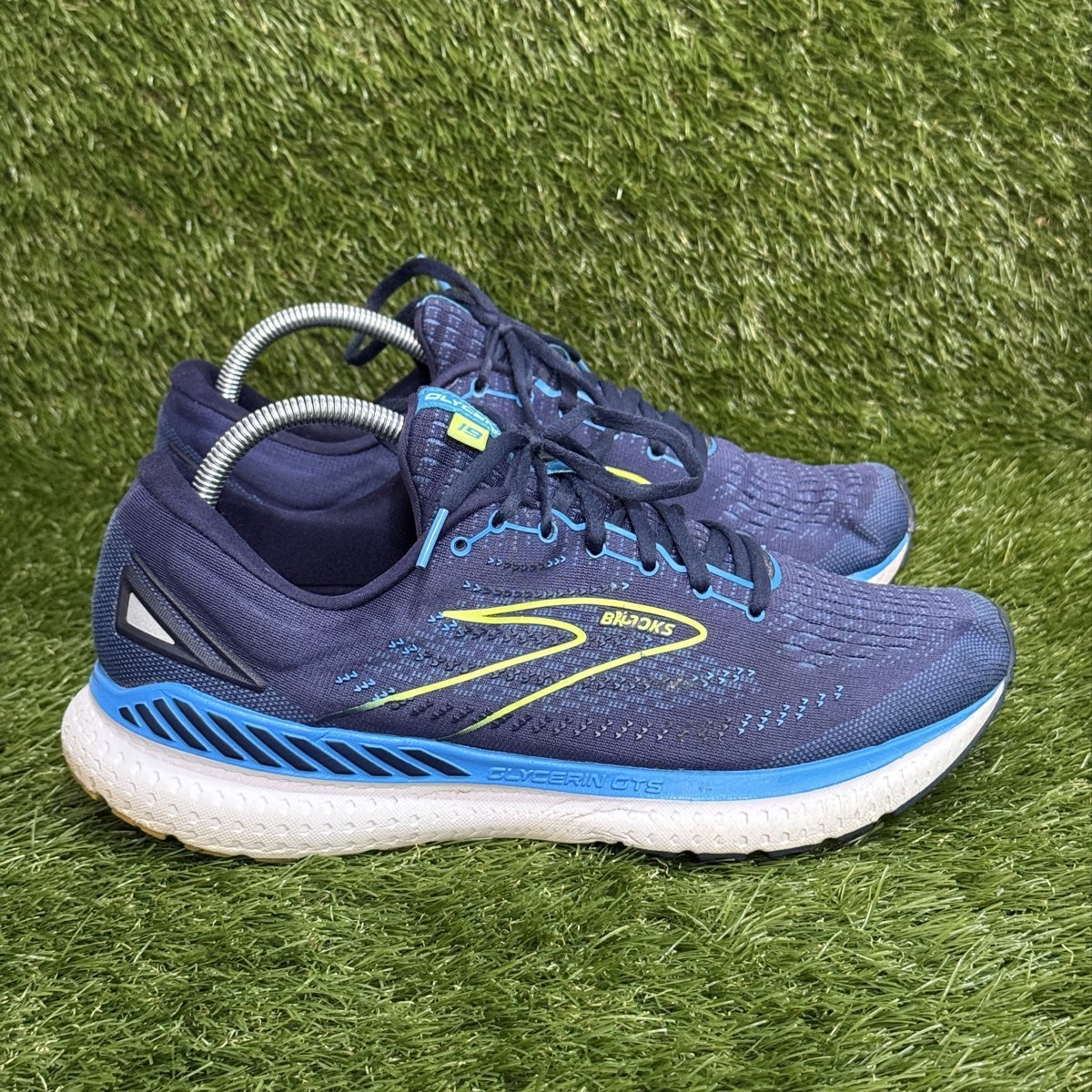 Brooks Glycerin GTS 19 Mens Size 10 D Navy Blue Yellow Running Shoes 1103571D