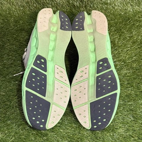On Cloudsurfer 2 Mens Size 9.5 Truffle Honeydew Running Shoes 3MF10124048 photo 7