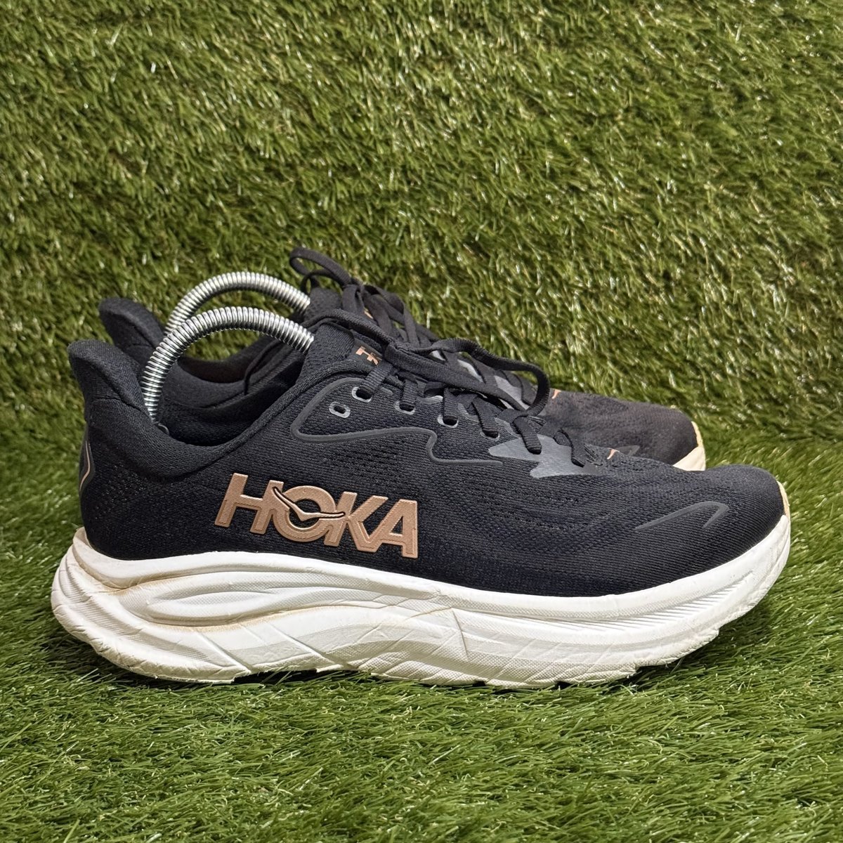 Hoka Clifton 10 Womens Size 10 B Black Rose Gold Running Shoes 1162031