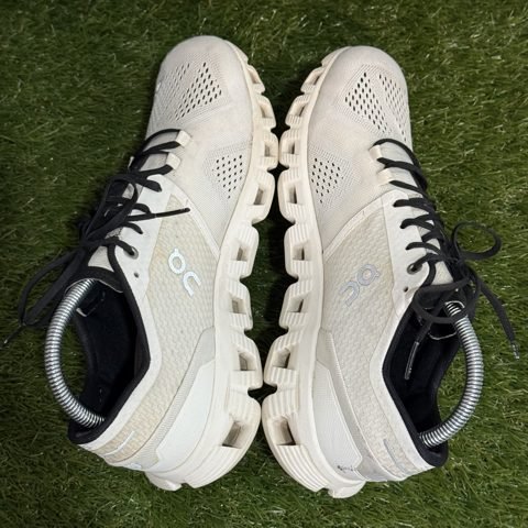 On Cloud X Womens Size 9.5 White Black Training Running Shoes 40.99702 photo 5