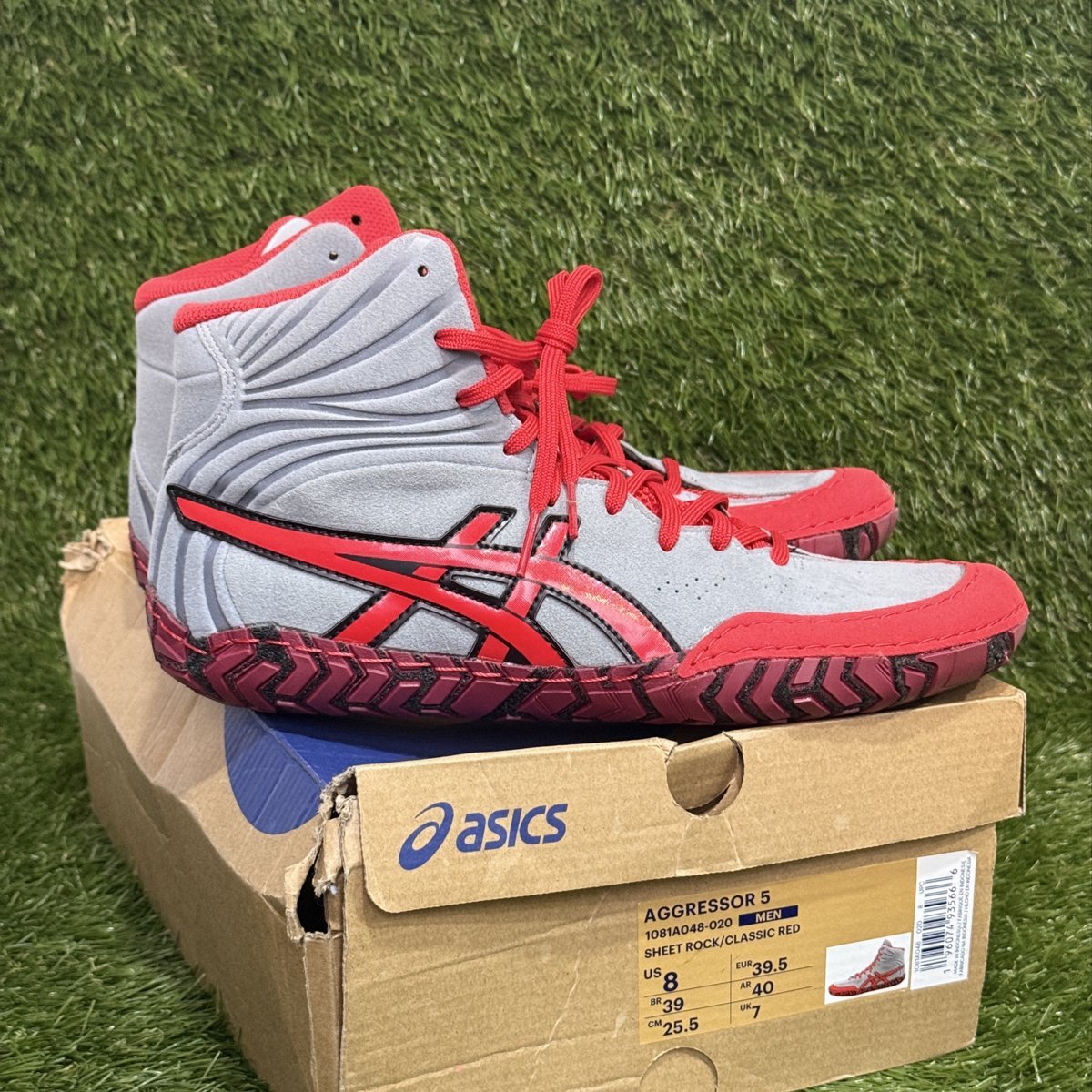 Asics Aggressor 5 Mens Size 8 Gray Classic Red Wrestling Shoes 1081A048 NEW