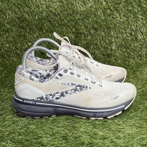 Brooks Ghost 15 Womens Size 7.5 B White Gray Camo Running Shoes 1203801B149 photo 1