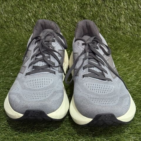 New Balance Fresh Foam X 880v15 Mens Size 10.5 2E Wide Gray Running Shoe M880F15 photo 2