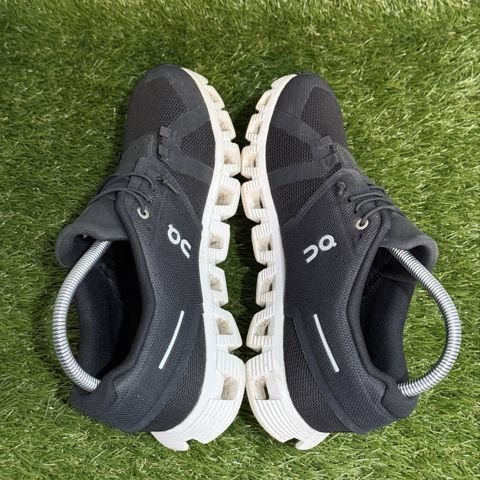 On Cloud 5 Womens Size 8.5 All Black Running Walking Shoes 59.98904 photo 5