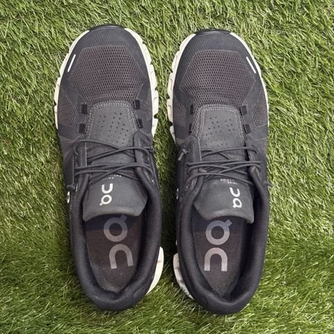 On Cloud 5 Womens Size 8.5 All Black Running Walking Shoes 59.98904 photo 6