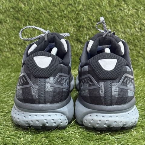 Brooks Ghost 12 Mens Size 12.5 D Buffalo Plaid Gray Running Shoes 1103161D NEW photo 4
