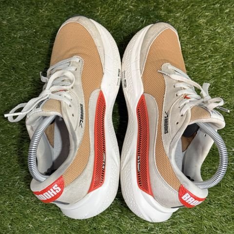 Brooks Adrenaline GTS 24 Womens Size 8 B Tan Red Suede Running Shoes 1204261B photo 5