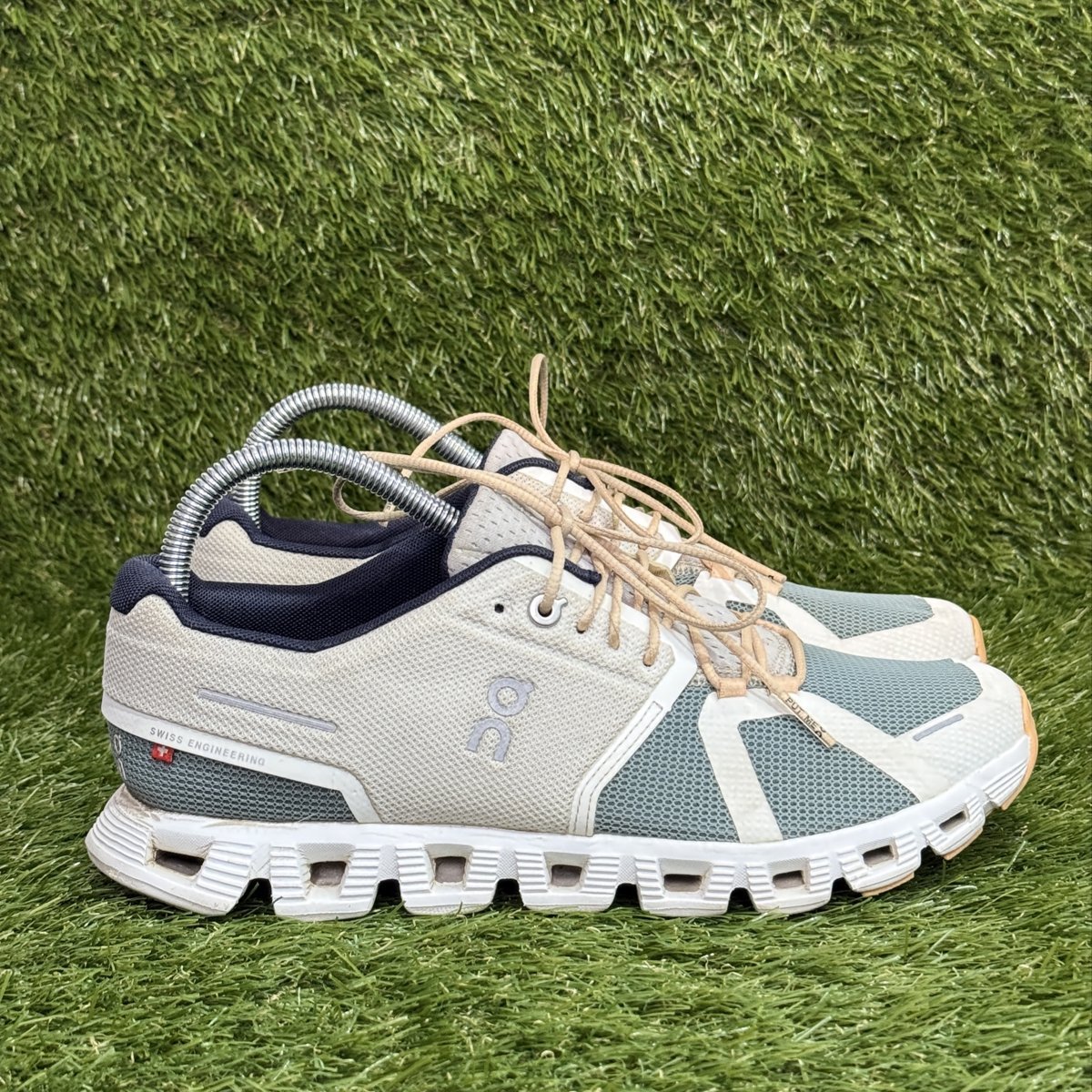 On Cloud 5 Push Womens Size 9 White Sage Running Walking Shoes 69.98856