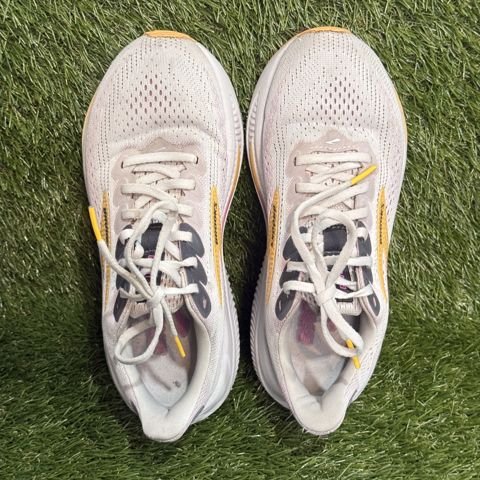 Brooks Ghost 17 Wide Womens Size 6.5 D Oyster Apricot Pink Running Shoe 1204311D photo 6