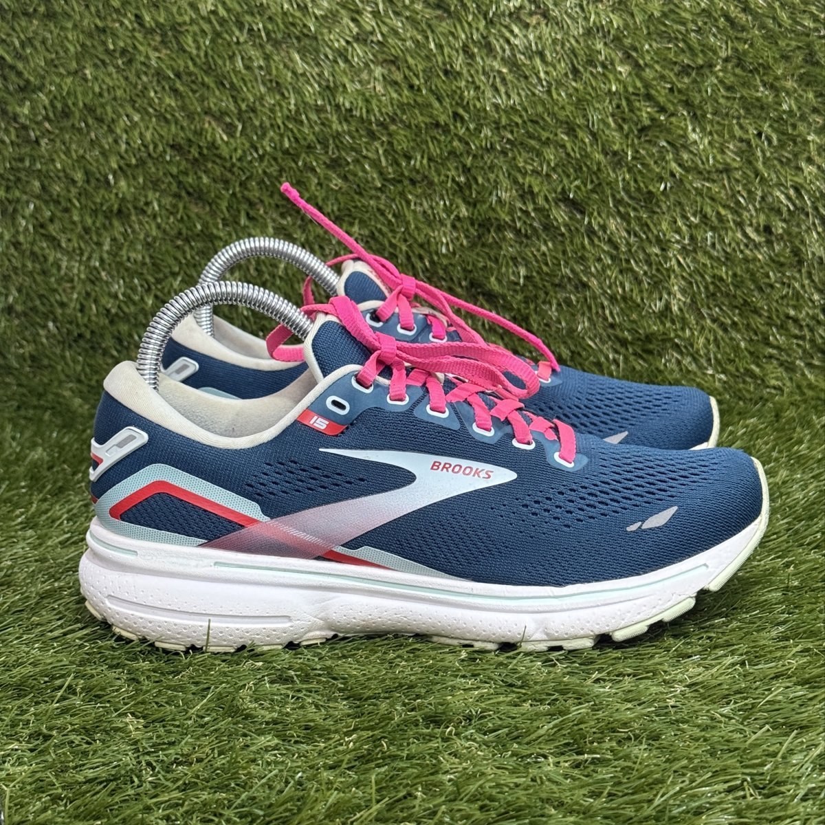 Brooks Ghost 15 Womens Size 8 B Blue Pink Running Shoes Sneakers 1203801B497