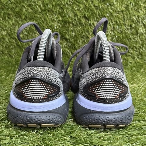 Brooks Ghost 16 Womens Size 7.5 B Gray Lavender Running Shoes 1204071B093 photo 4