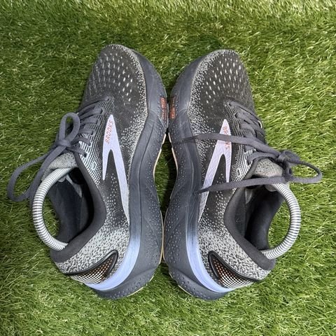 Brooks Ghost 16 Womens Size 7.5 B Gray Lavender Running Shoes 1204071B093 photo 5